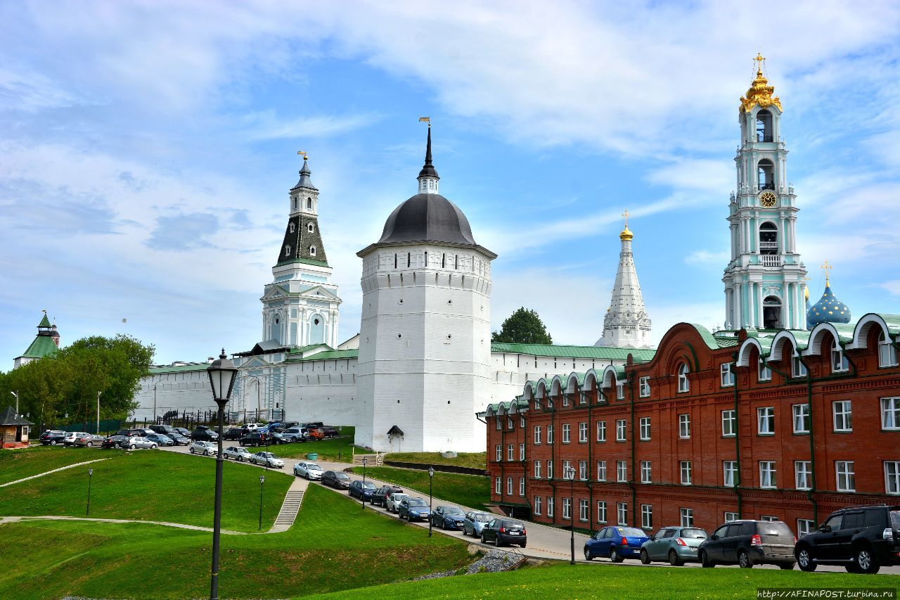 Свято-Троицкая Сергиева Лавра - святыня православной России