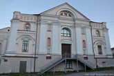 Главный фасад иезуитского монастыря, теперь – здание государственного архива Винницкой области.