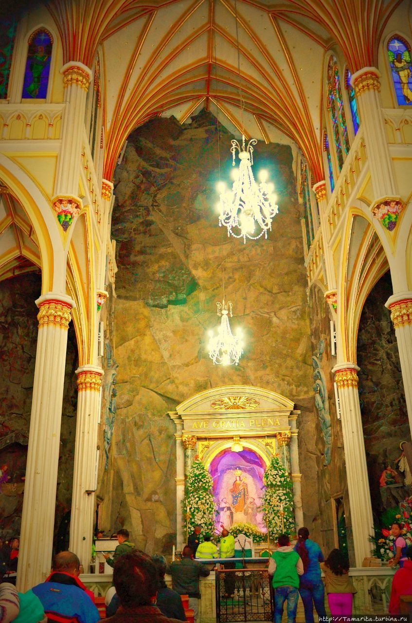 Базилика Лас-Лахас — колумбийское чудо Ипиалес, Колумбия