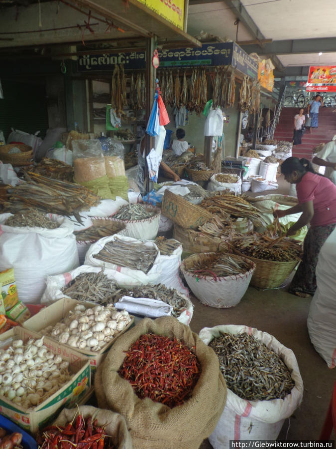 Market Моулмейн, Мьянма