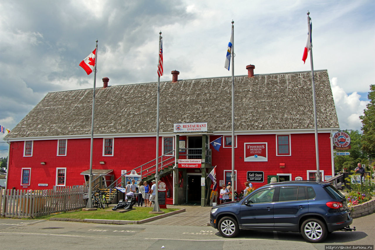 Old Fish Factory Restaurant Луненбург, Канада