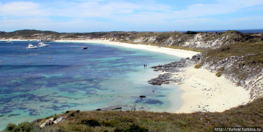 Пустынные пляжи северной — самой теплой части острова Остров Роттнест, Австралия