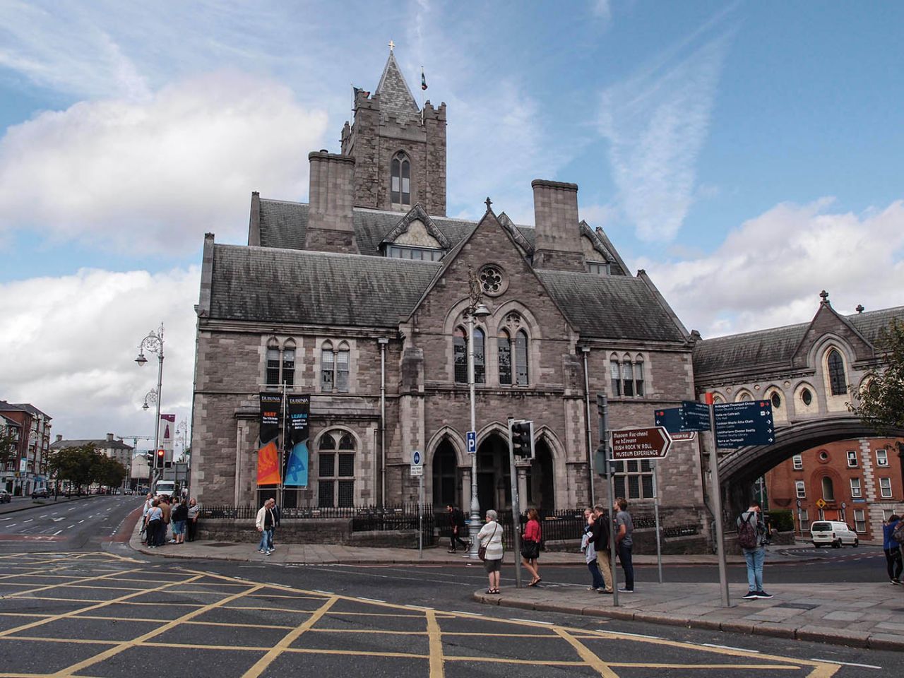 Переменчивый солнечный Дублин Дублин, Ирландия Переменчивый солнечный Дублин Дублин, Ирландия