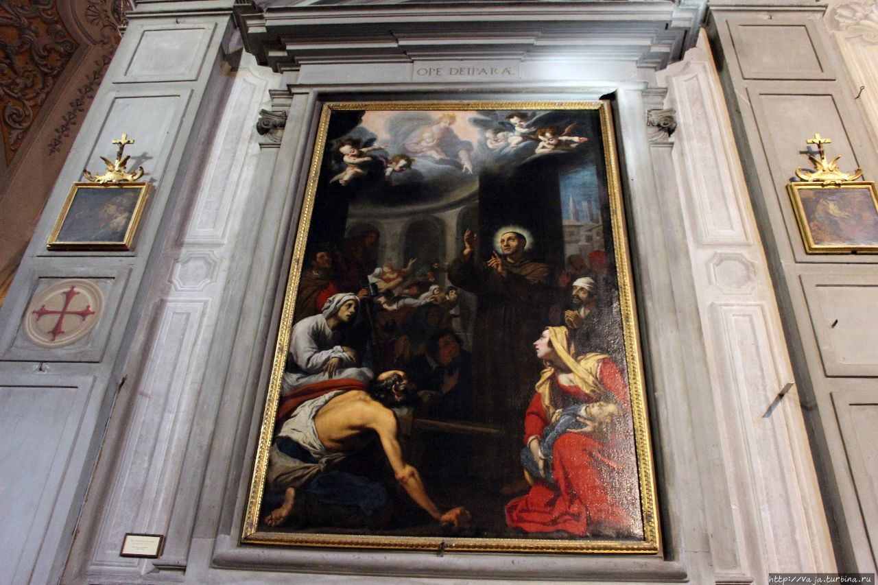 Церковь Всех Святых. Флоренция Флоренция, Италия Церковь Всех Святых. Флоренция Флоренция, Италия