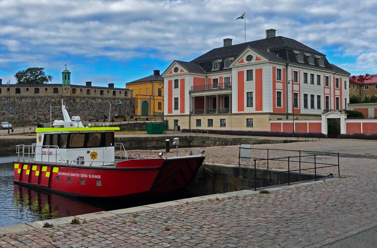 Исторический центр на острове Троссё Карлскруна, Швеция