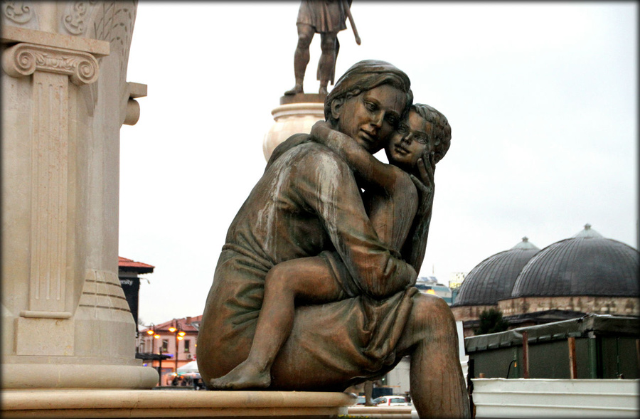 Скульптурное изобилие македонской столицы Скопье, Северная Македония
