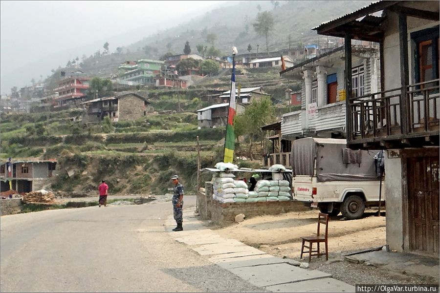 Дунче — форпост на подступах к Лангтангу Дунче, Непал