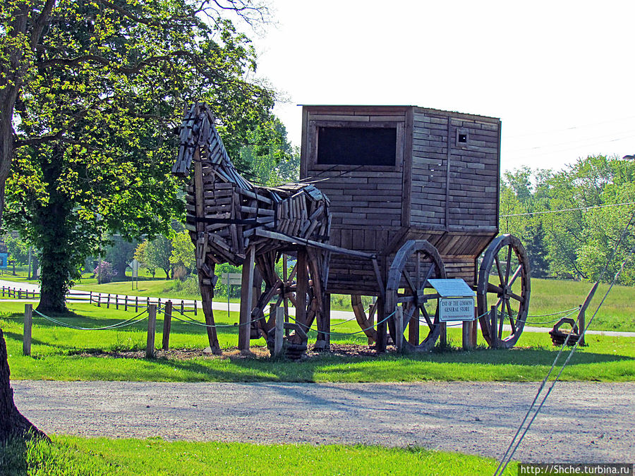 это не Троянский конь, а вот как назвать, скульптура — не скульптура? не привычное монументальное искусство, сколоченное из досок... это не Троянский конь, а вот как назвать, скульптура — не скульптура? не привычное монументальное искусство, сколоченное из досок...