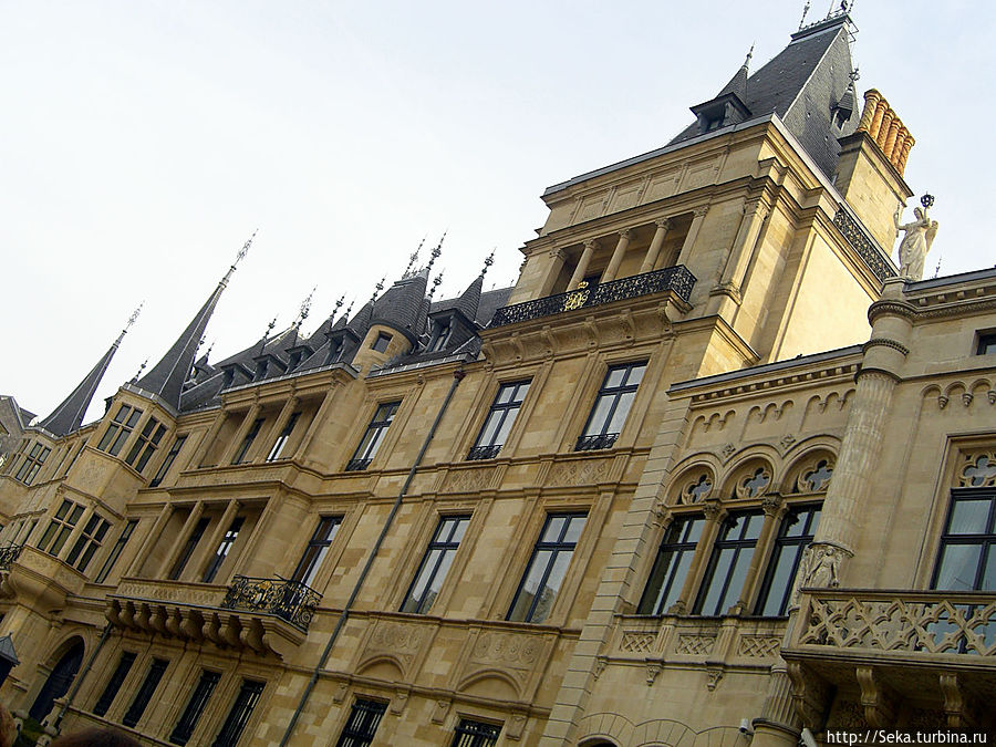Дворец великих герцогов Люксембург, Люксембург