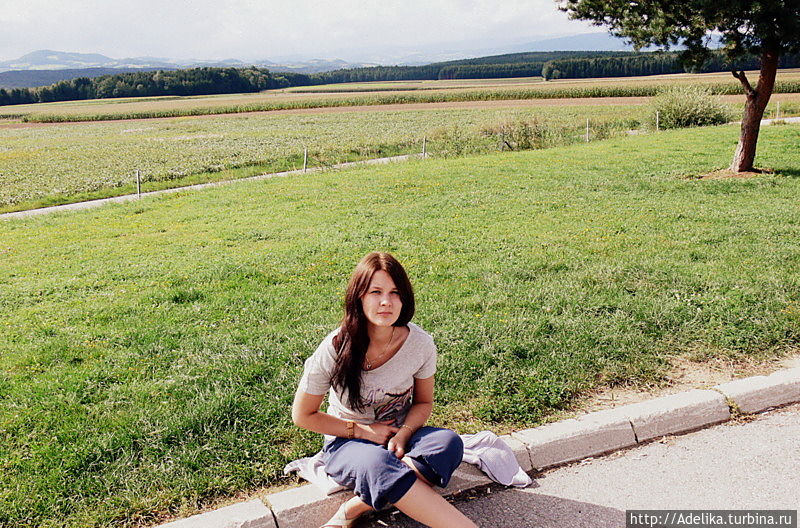 Уставшая Я, на остановке в Альпах. Уставшая Я, на остановке в Альпах.