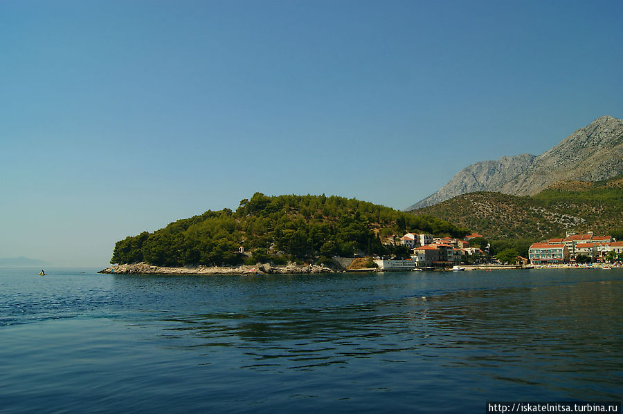 Вид на Дрвеник с моря Корчула, остров Корчула, Хорватия
