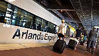 Арланда-экспресс — самый быстрый способ добраться из Аэропорта в Стокгольм (20 минут). Но дороговато.
