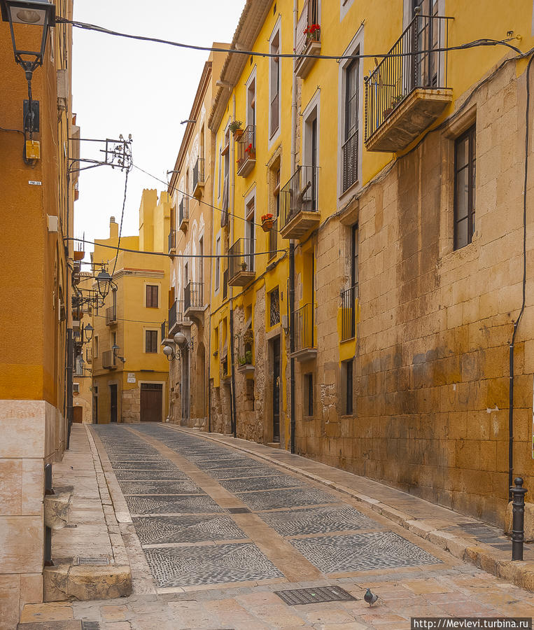 Кафедральный собор Таррагоны Таррагона, Испания Кафедральный собор Таррагоны Таррагона, Испания