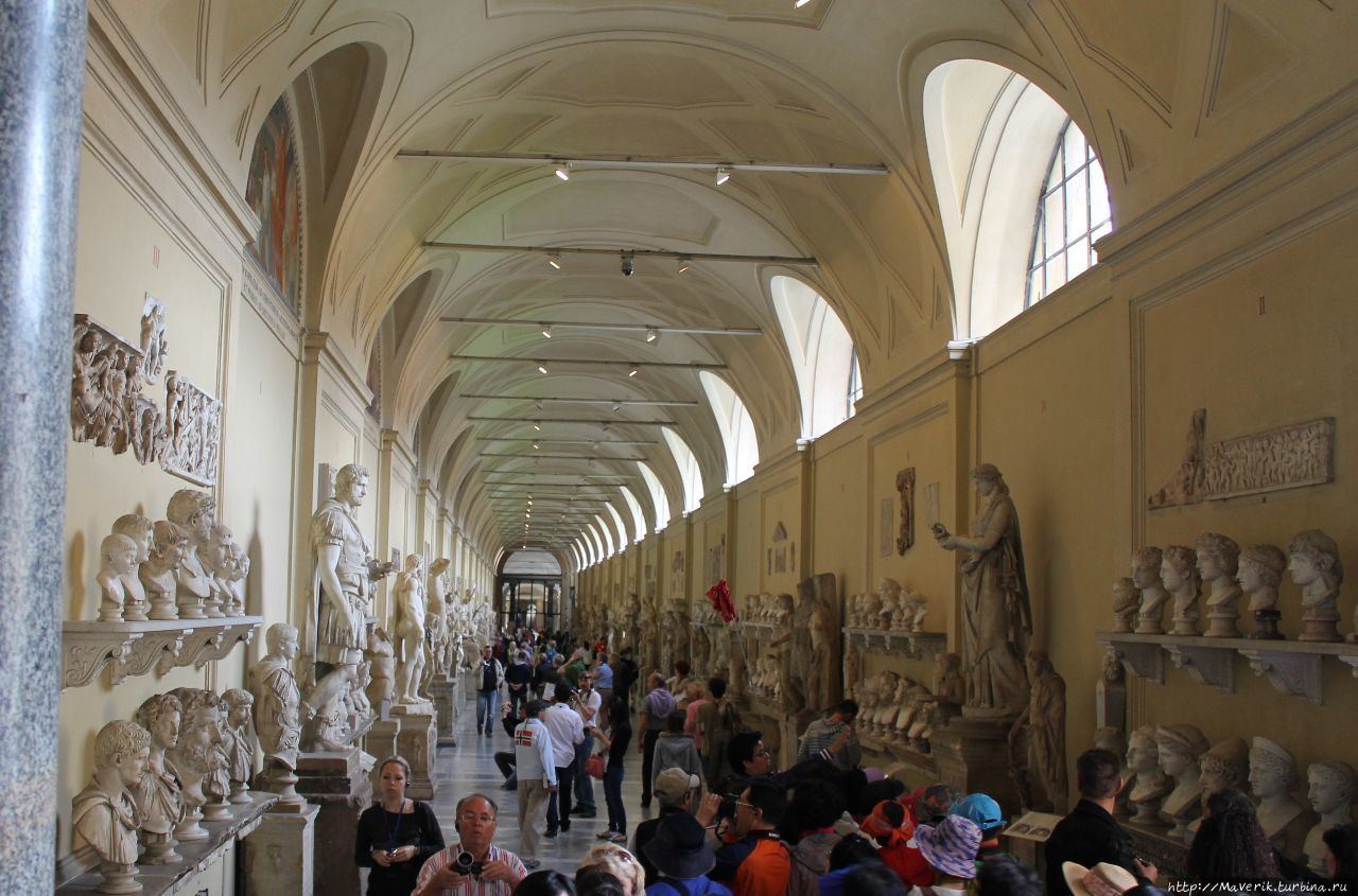 Музей Кьярамонти. Это античный музей классической скульптуры, созданный в период с 1805-1807 гг. Ватикан (столица), Ватикан
