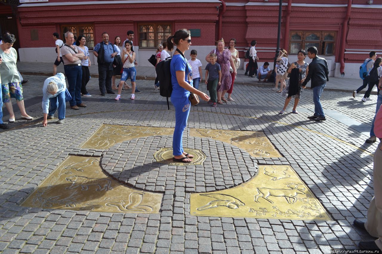 Нулевой километр автодорог Российской Федерации Москва, Россия