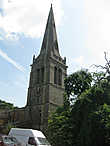 Название города переводится как священное и укрепленное место.Церковь St Giles-старейшее из сохранившихся зданий. Датой постройки церкви на месте ранее существовавшей англо-саксонской церкви принято считать 1205 год