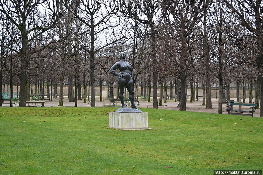 Standing Woman (Гастон Лашез). Париж, Франция