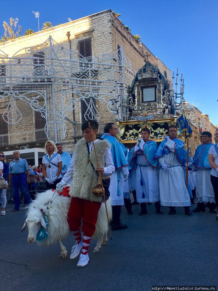 Католический праздник Festa Maggiore di Terlizzi Терлицци, Италия