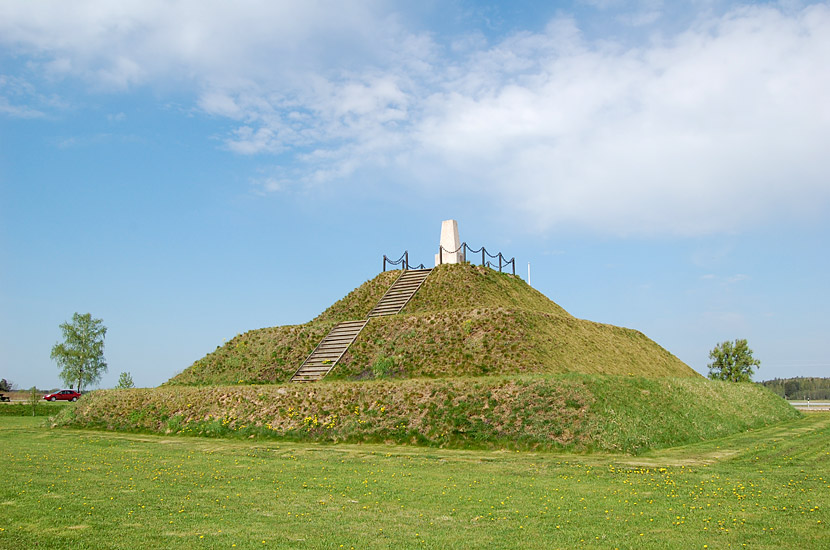Памятник на месте Паюского сражения Уезд Валгамаа, Эстония