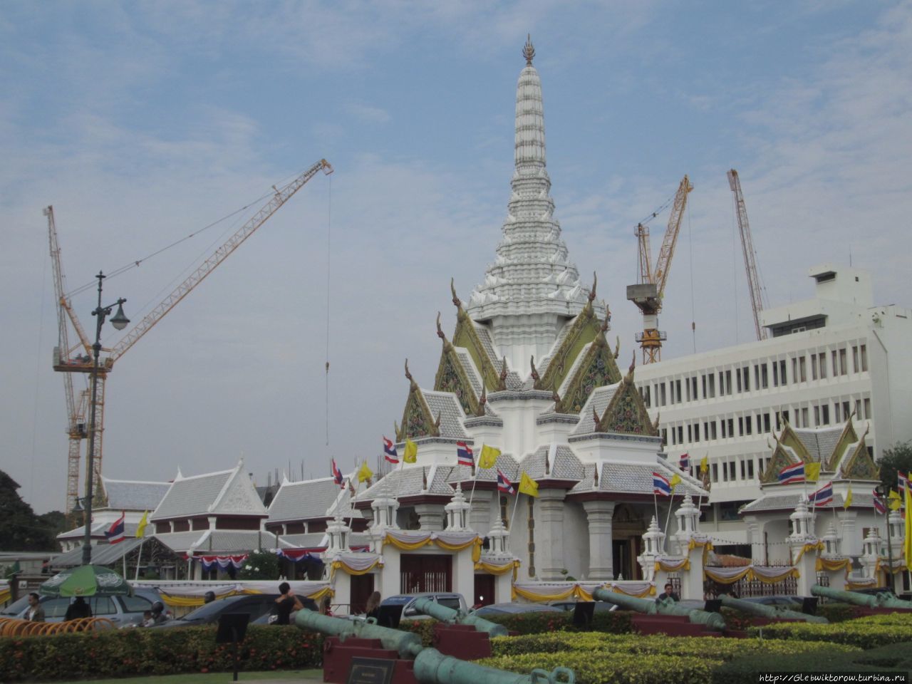 Лак Муеанг (Храм городской колонны) Бангкок, Таиланд