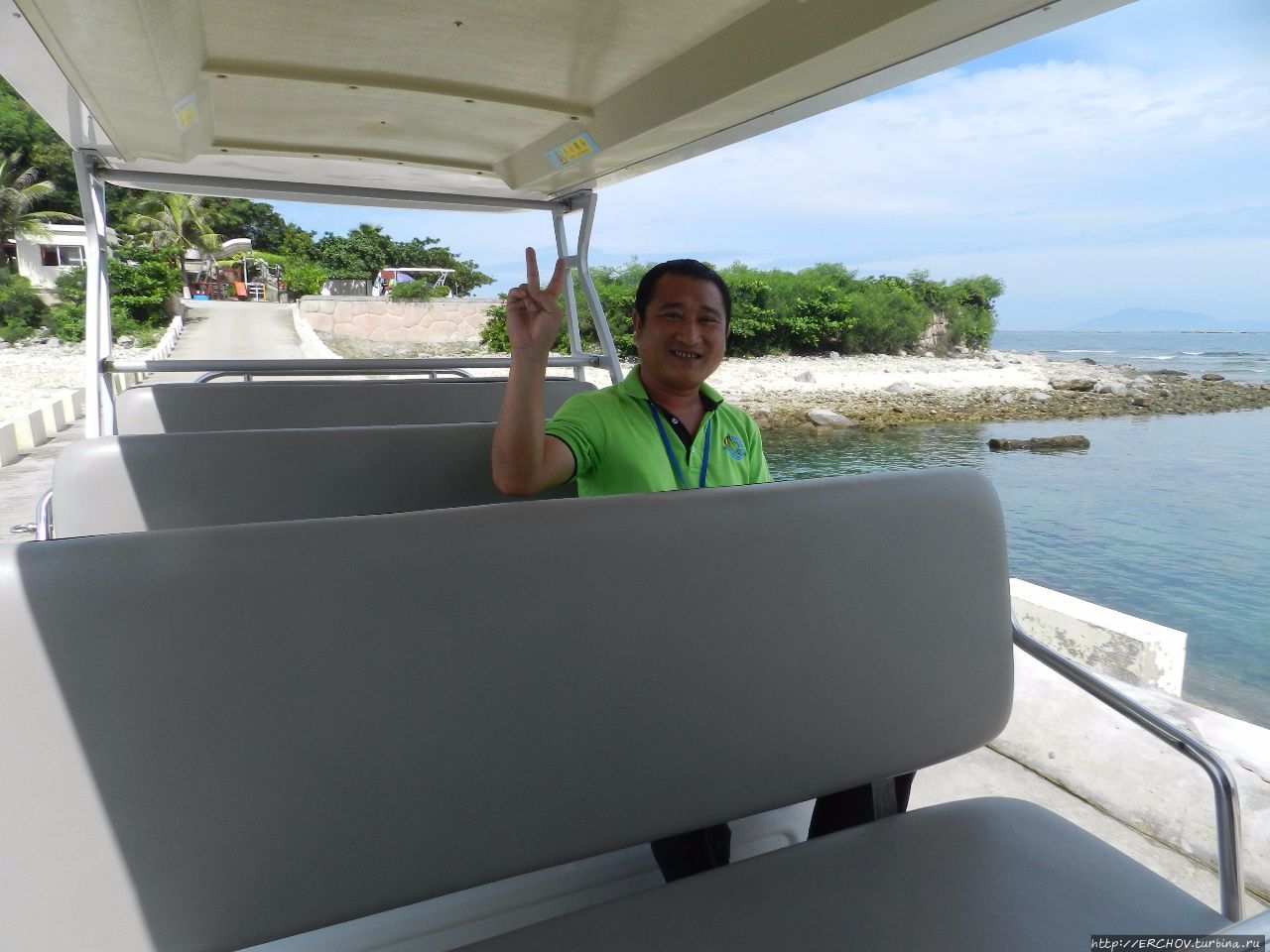 Как попасть на остров Учжичжоу (蜈支洲岛) и что там делать Остров Учжичжоу, Китай Как попасть на остров Учжичжоу (蜈支洲岛) и что там делать Остров Учжичжоу, Китай