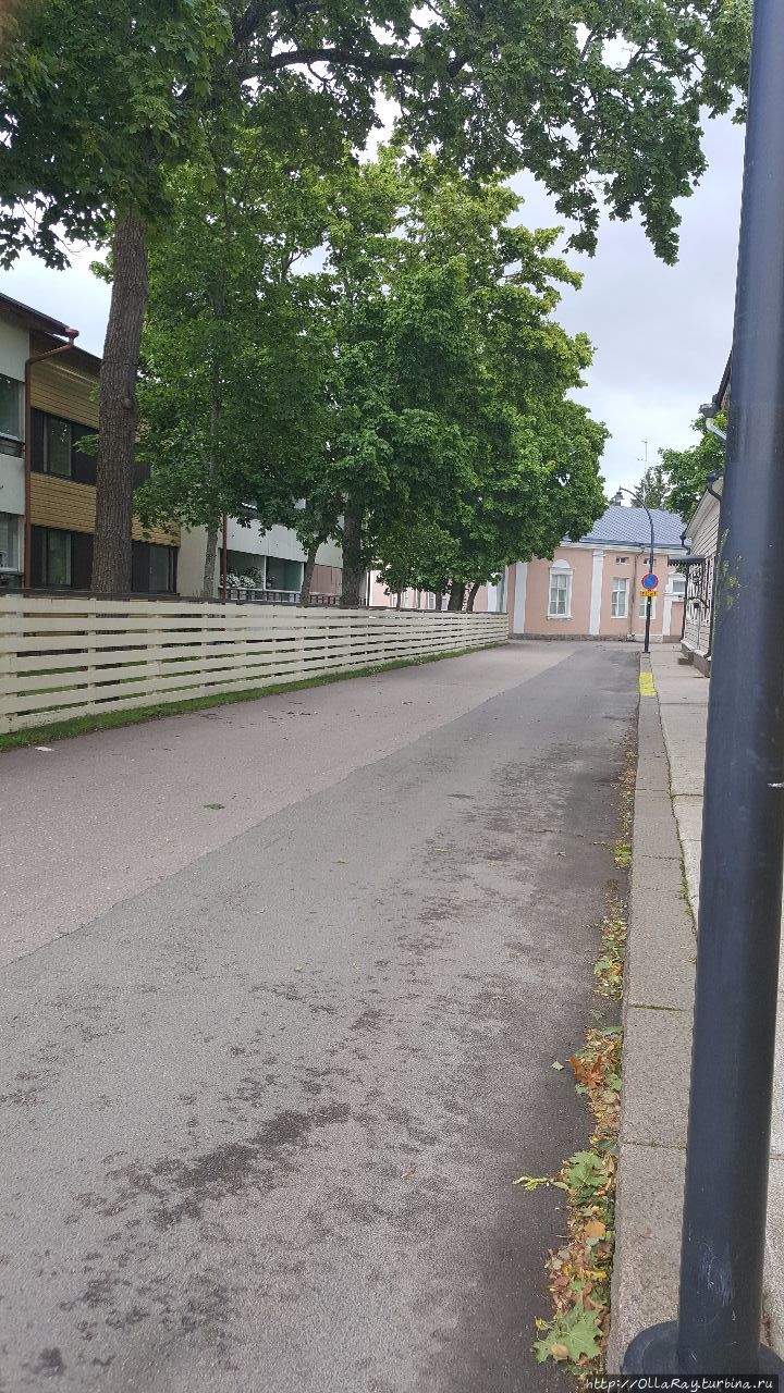 Улицы города днём. Хамина, Финляндия