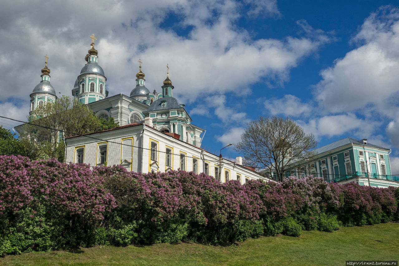 Уикенд в городе, который знает каждый француз Смоленск, Россия