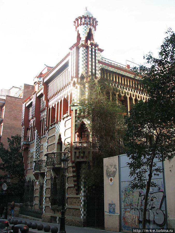 Дом Висенс Дом Висенс