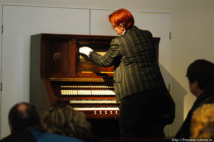 Филармонический орган. 1560 триб,20 регистров.1929 год.Фрайбург. Брухзаль, Германия