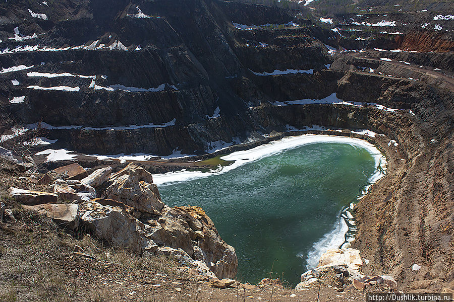 Гаёвский карьер рудника Иркускан Бакал, Россия
