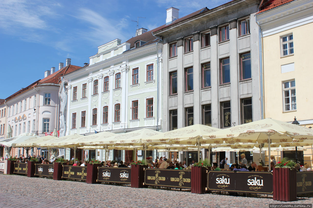 Ратушная площадь Тарту, Эстония
