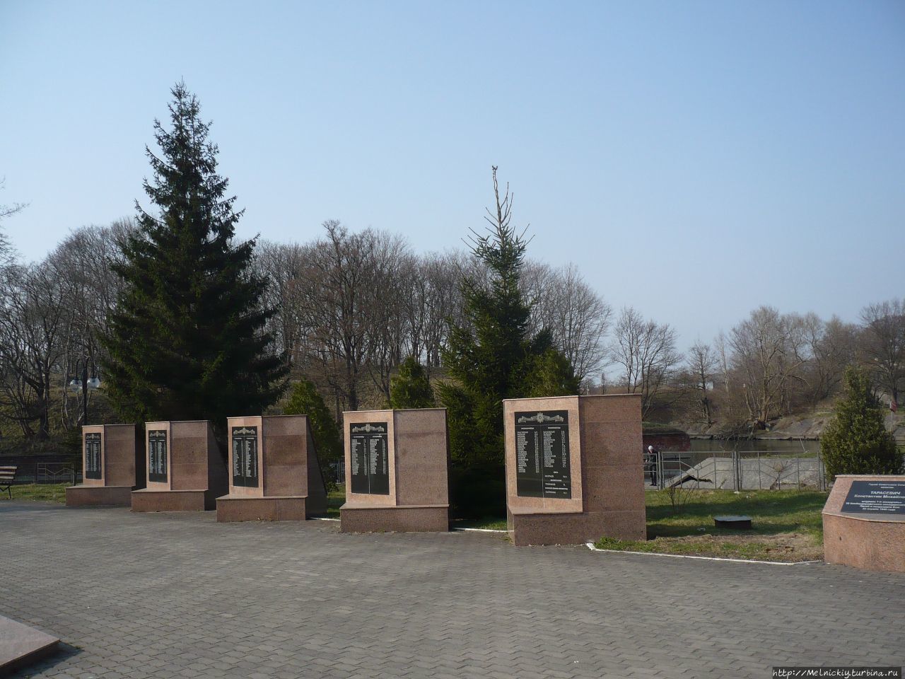 Братская могила Балтийск, Россия