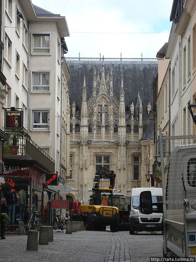 В атмосфере уюта и спокойствия В атмосфере уюта и спокойствия
