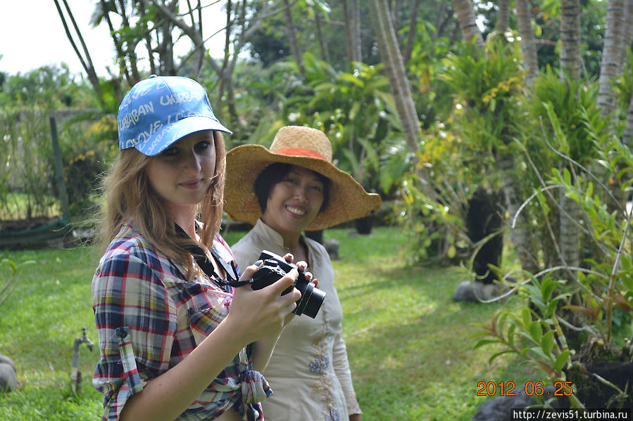 с нашим гидом Денпасар, Индонезия