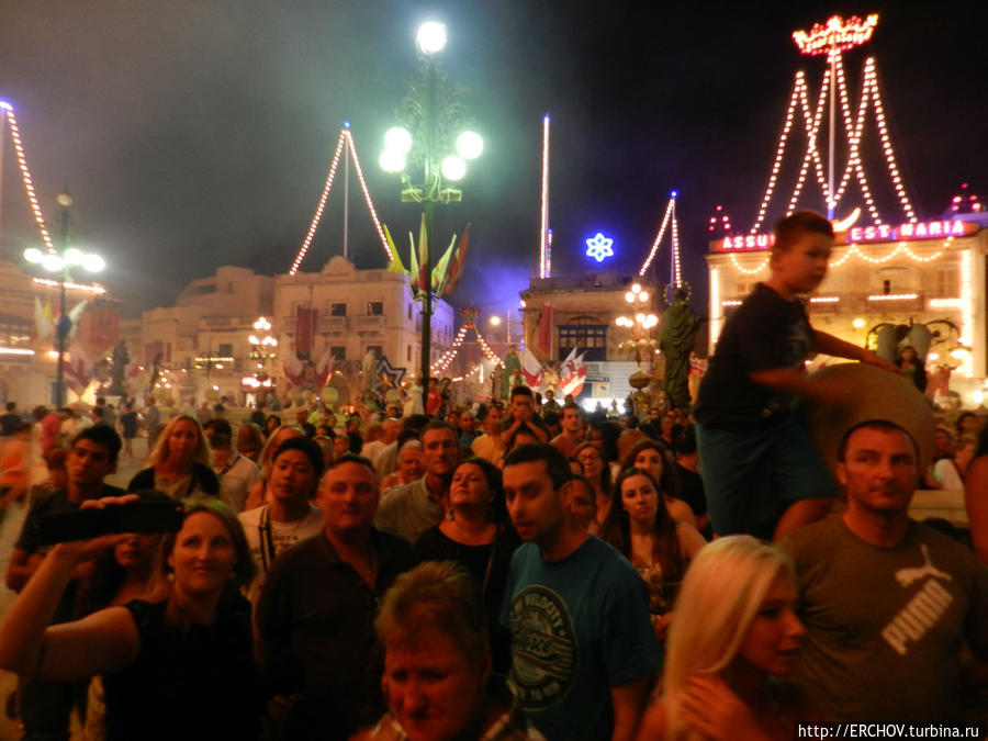 Феста в городе Моста Моста, Мальта Феста в городе Моста Моста, Мальта