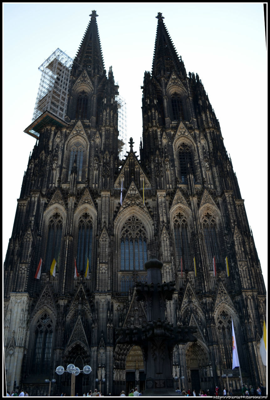 Прекрасный, величественный, ошеломляющий, грандиозный Кельнский собор Кёльн, Германия