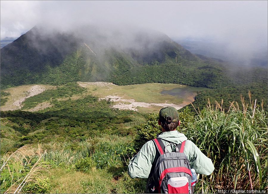 Равнина на озере Агуингэй. Где-то там на ней находится и наша стоянка Равнина на озере Агуингэй. Где-то там на ней находится и наша стоянка