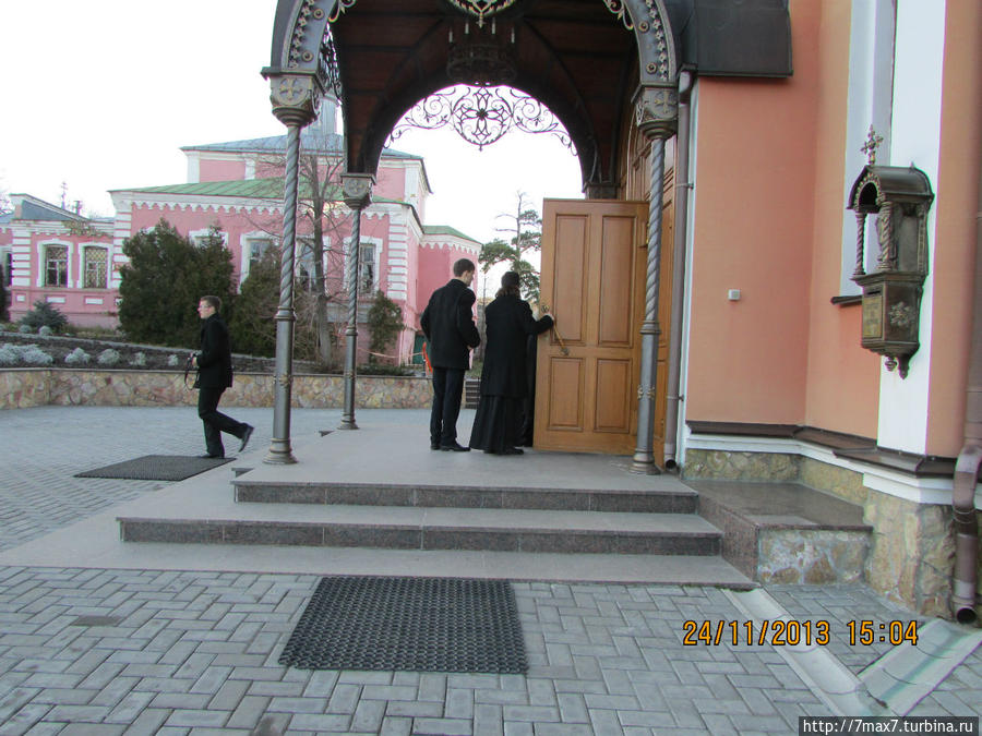 Нечаянная встреча с митрополитом Лонгиным Саратов, Россия