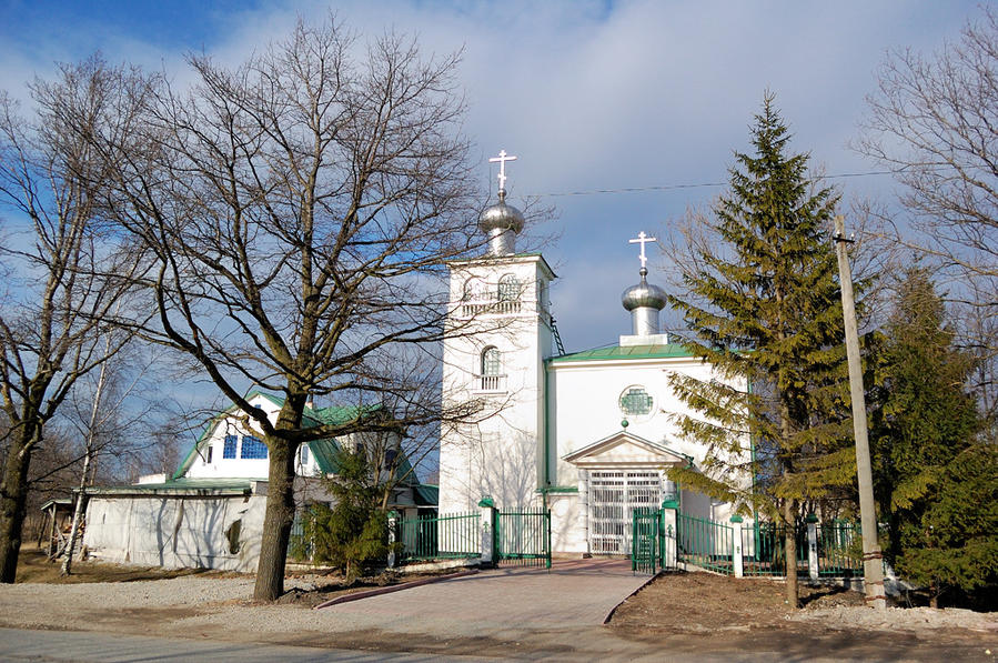 Православная церковь довоенной постройки Кохтла-Ярве, Эстония