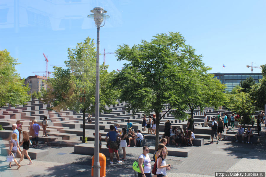 Мемориал памяти убитых евреев Европы в Берлине. Holocaust Mahnmal Берлин, Германия