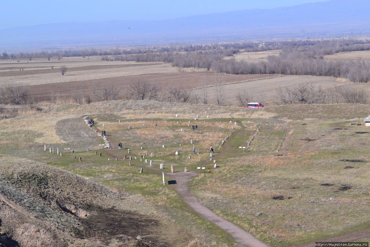 Башня Бурана Бурана (Баласагун), Киргизия