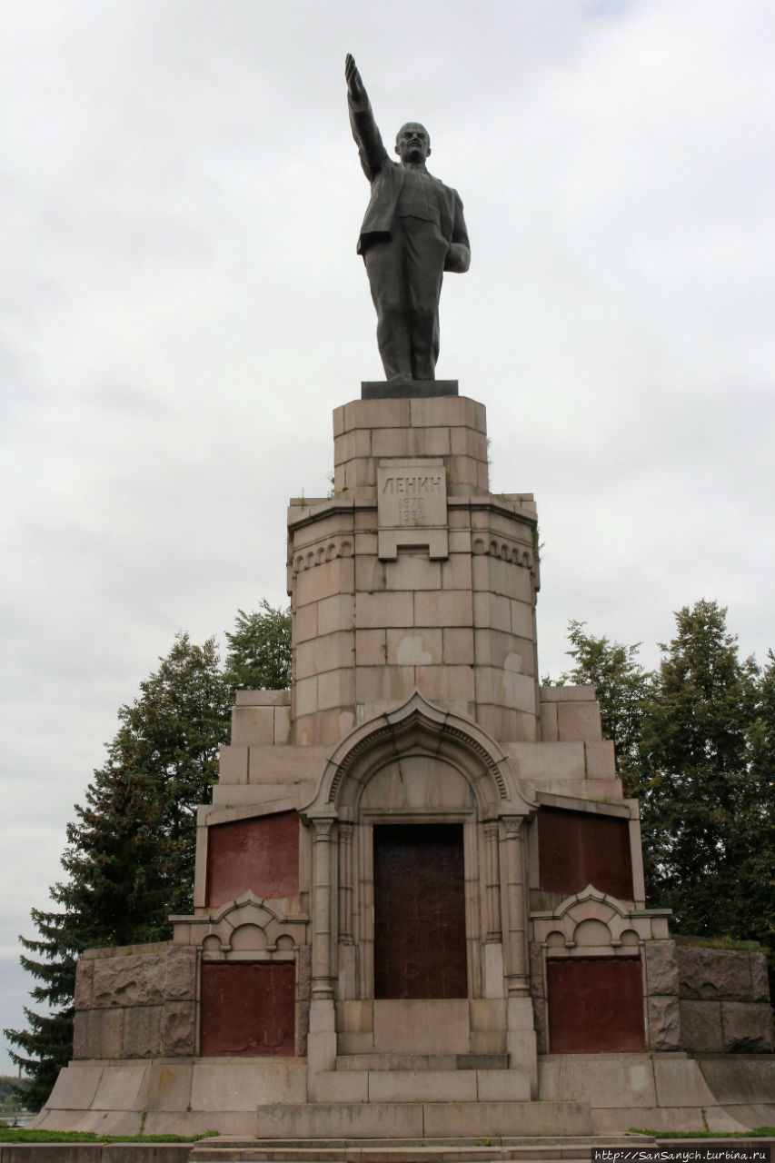 Памятник Ленину. Кострома, Россия