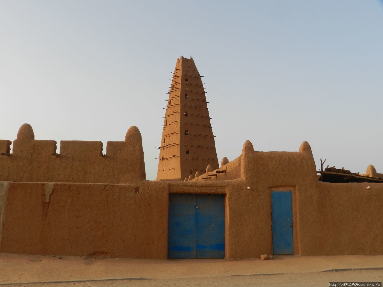 Великая мечеть Агадеса / Grande Mosquée d'Agadez