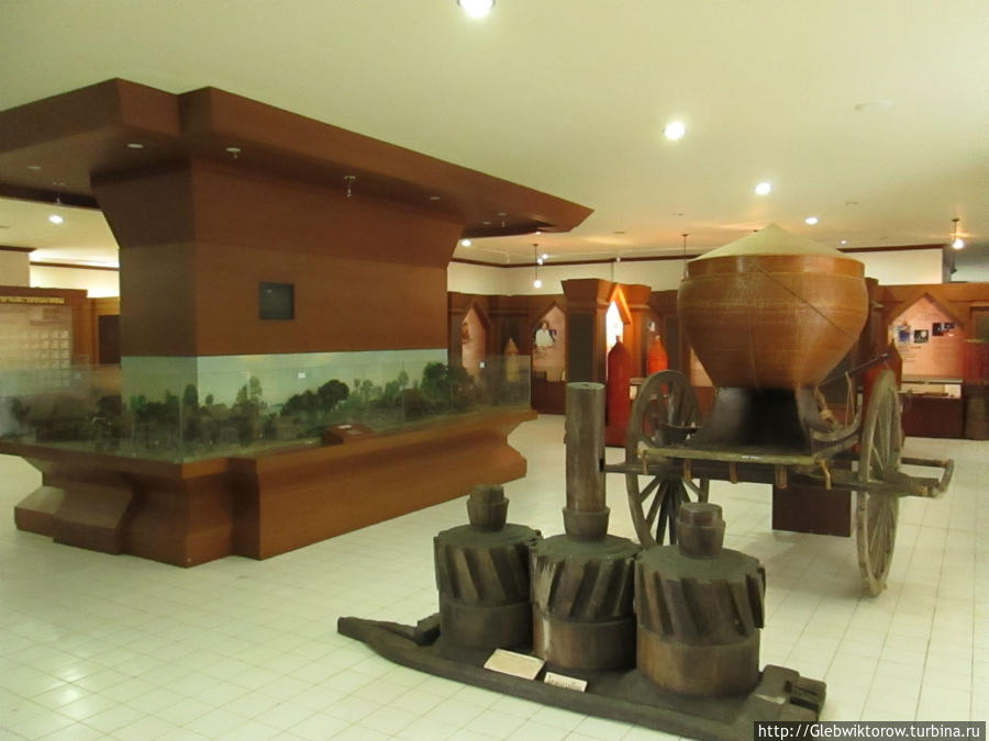 Museum Убон-Ратчатани, Таиланд