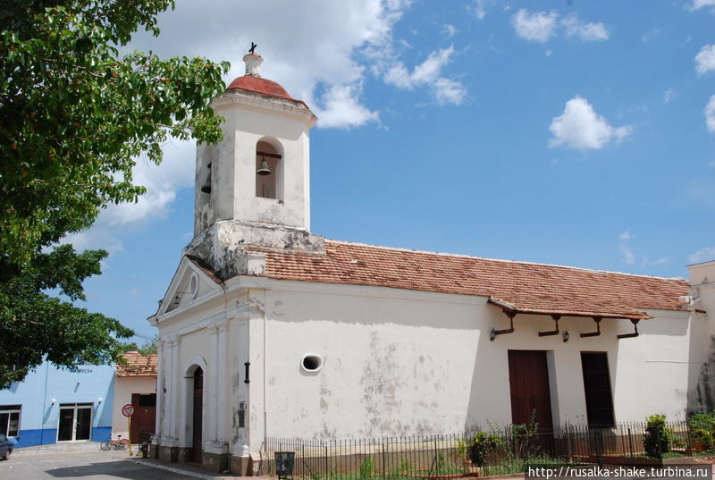 Центральная площадь Тринидада Тринидад, Куба Центральная площадь Тринидада Тринидад, Куба