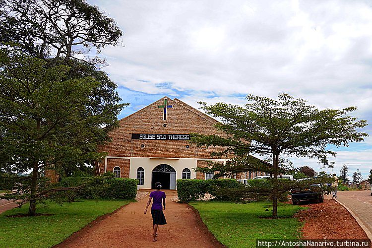 Другая церковь. Другая церковь.