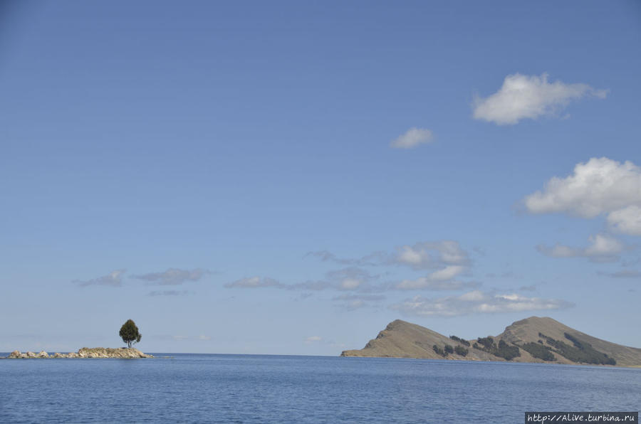 Острова на озеро Титикака, Боливия Перу