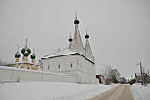 Алексеевский женский монастырь, основанный в 1371 году.