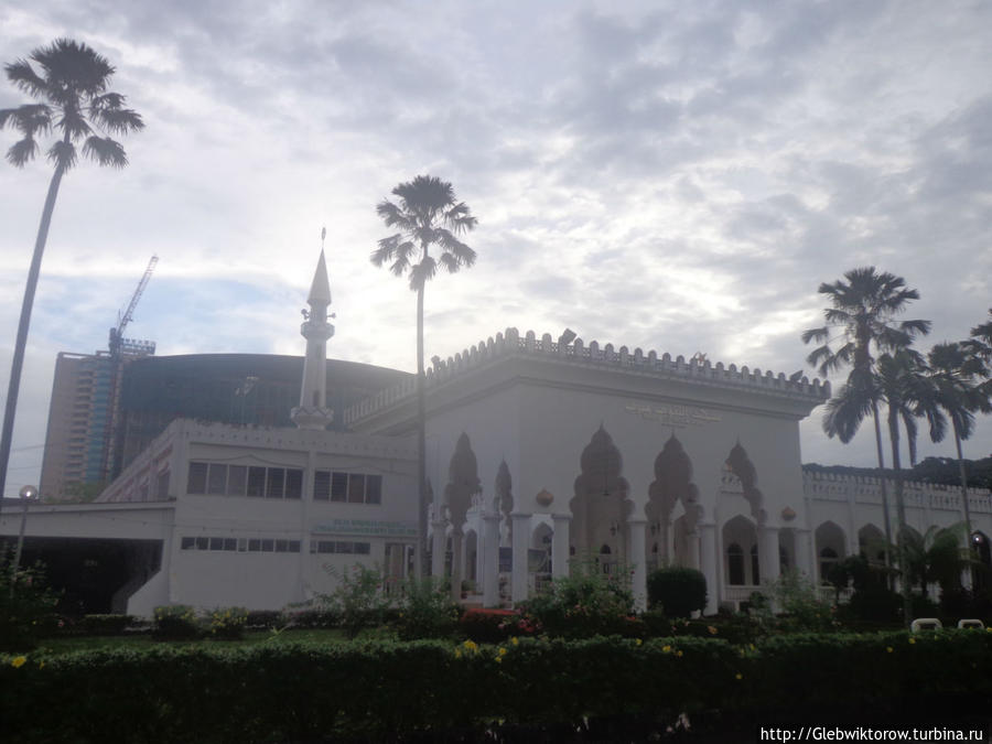 Masjid At-Takwa Мири, Малайзия