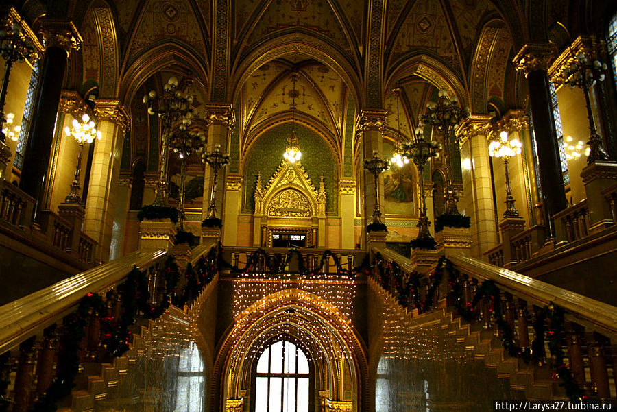 Парламент — центральный вход Будапешт, Венгрия